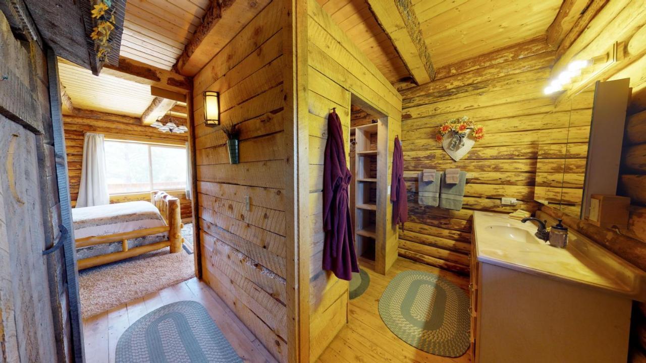 Canyon View Family Cabin, Deck, Tv Room, Games, Bbq, Campfire Monticello Zewnętrze zdjęcie