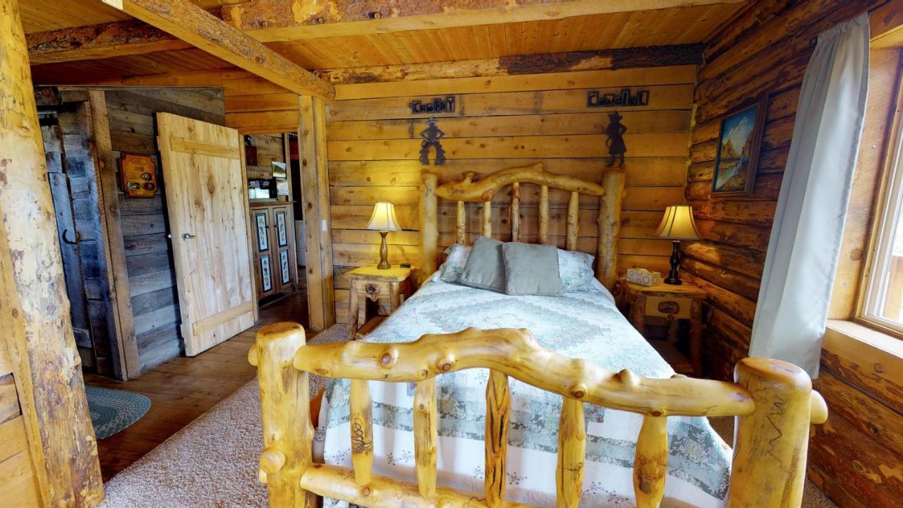 Canyon View Family Cabin, Deck, Tv Room, Games, Bbq, Campfire Monticello Zewnętrze zdjęcie